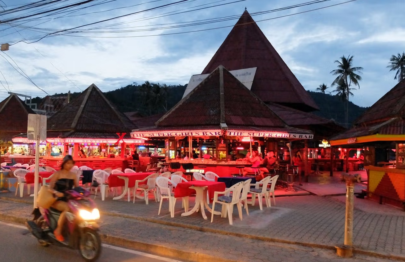Central Beer Bars in Lamai